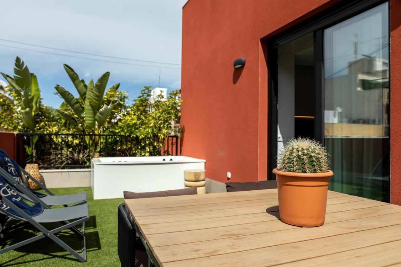 Alidreams Lola Center Apartamentos لقنت المظهر الخارجي الصورة