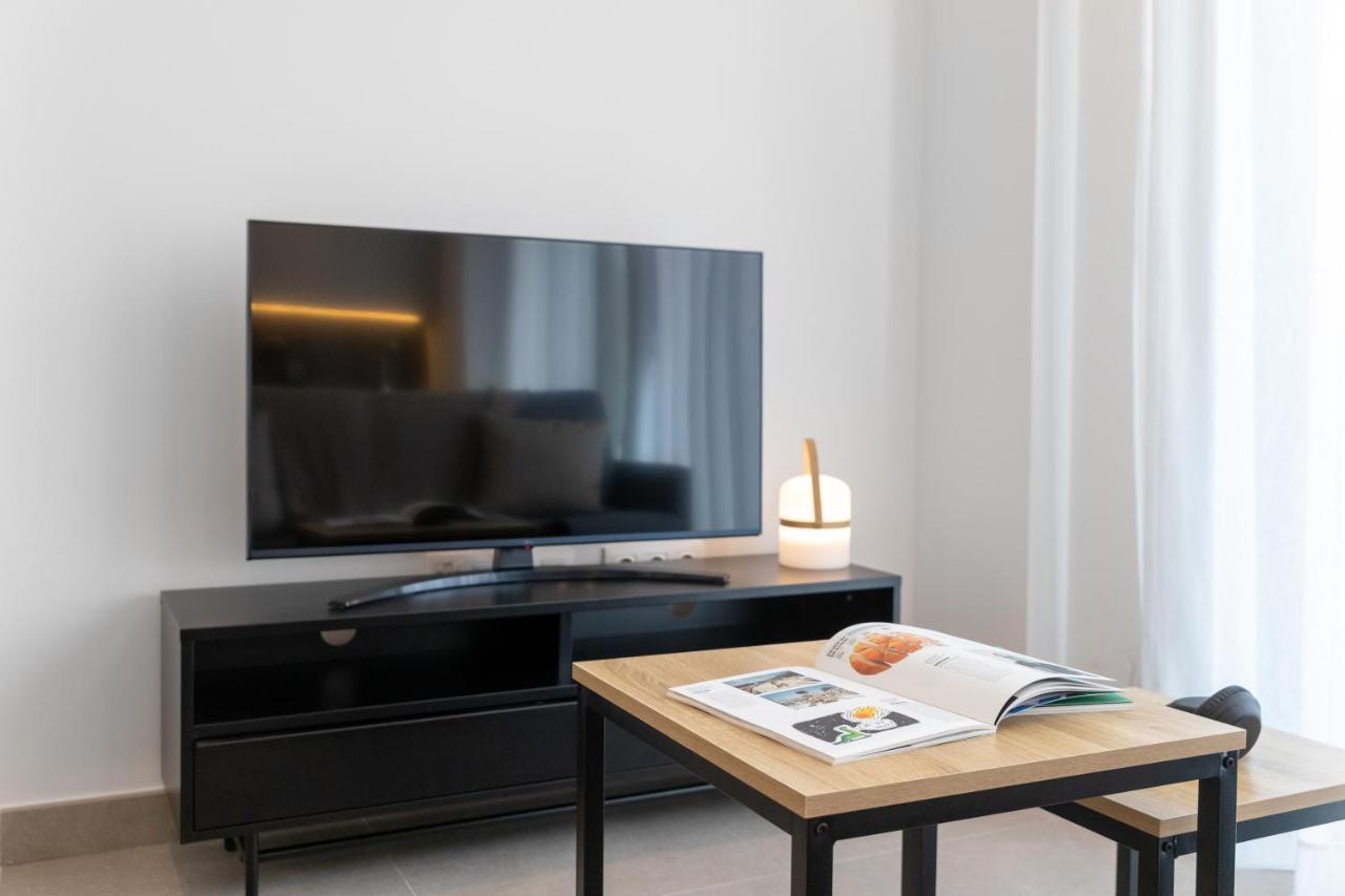Alidreams Lola Center Apartamentos لقنت المظهر الخارجي الصورة